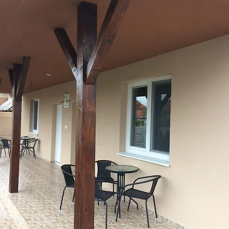 Kolibri Homestay Velky Meder